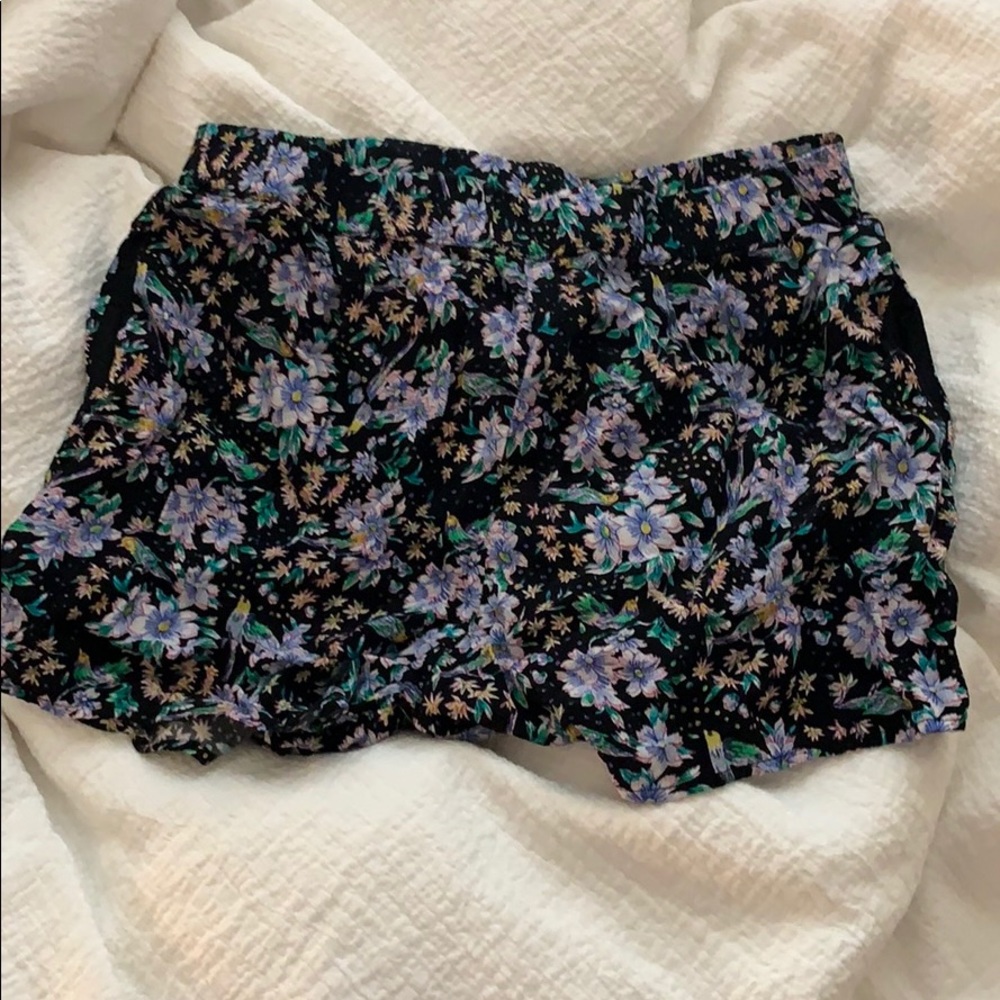 Anthropologie shorts size S